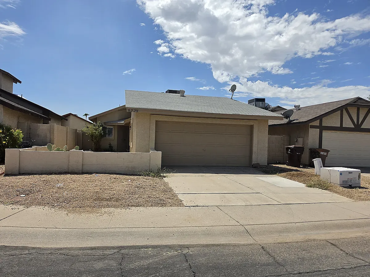 2 bed, 1281 sqft, $1,795 — Photo 1