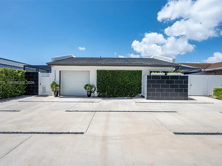 11530 SW 81st Ter — Photo 4