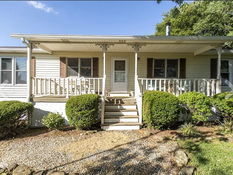 12185 Central Pike — Photo 1