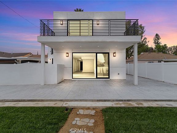 5th image of 6830 N Lubao Ave
