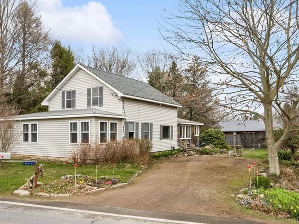 860 County Route 55, Fulton, NY 13069