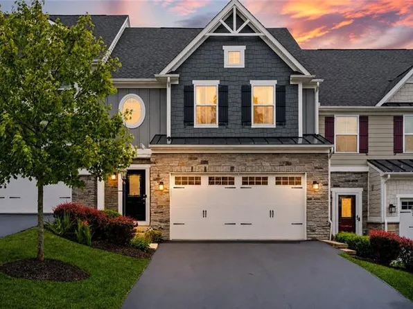 2516 Adele Ct, Sewickley, PA 15143