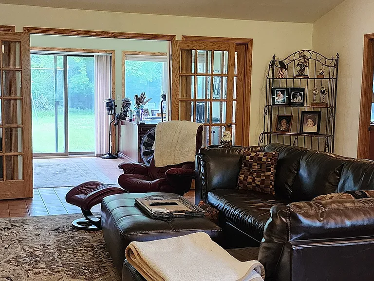 2530 W American Dr — Photo 11