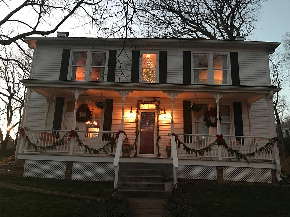 1st image of 639 Cherry St