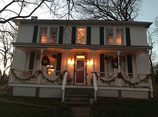 639 Cherry St, Weston, MO 64098