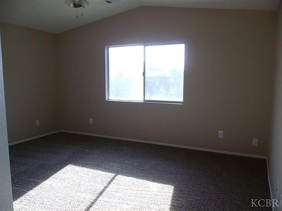 5th image of 1094 Leslie Ln