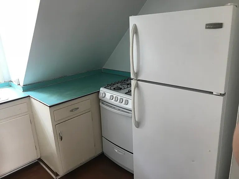 901 Berkeley Ave #6 — Photo 9