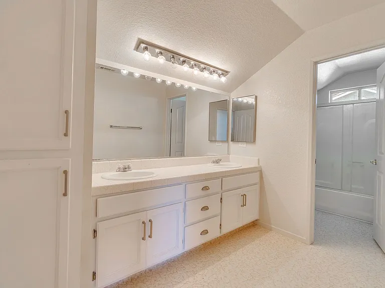2130 Hidden Canyon Way — Photo 45