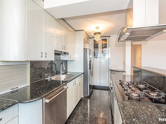 5th image of 6600 John F Kennedy Blvd E APT 19K