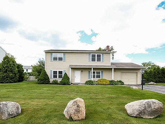 5th image of 24 Melville Ln