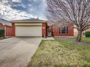 13517 Ponderosa Ranch Rd, Roanoke, TX 76262