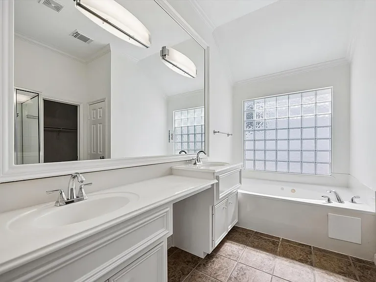 4408 Floyd St #A — Photo 17