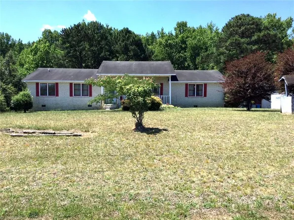 44 Sutton Rd, Louisburg, NC 27549