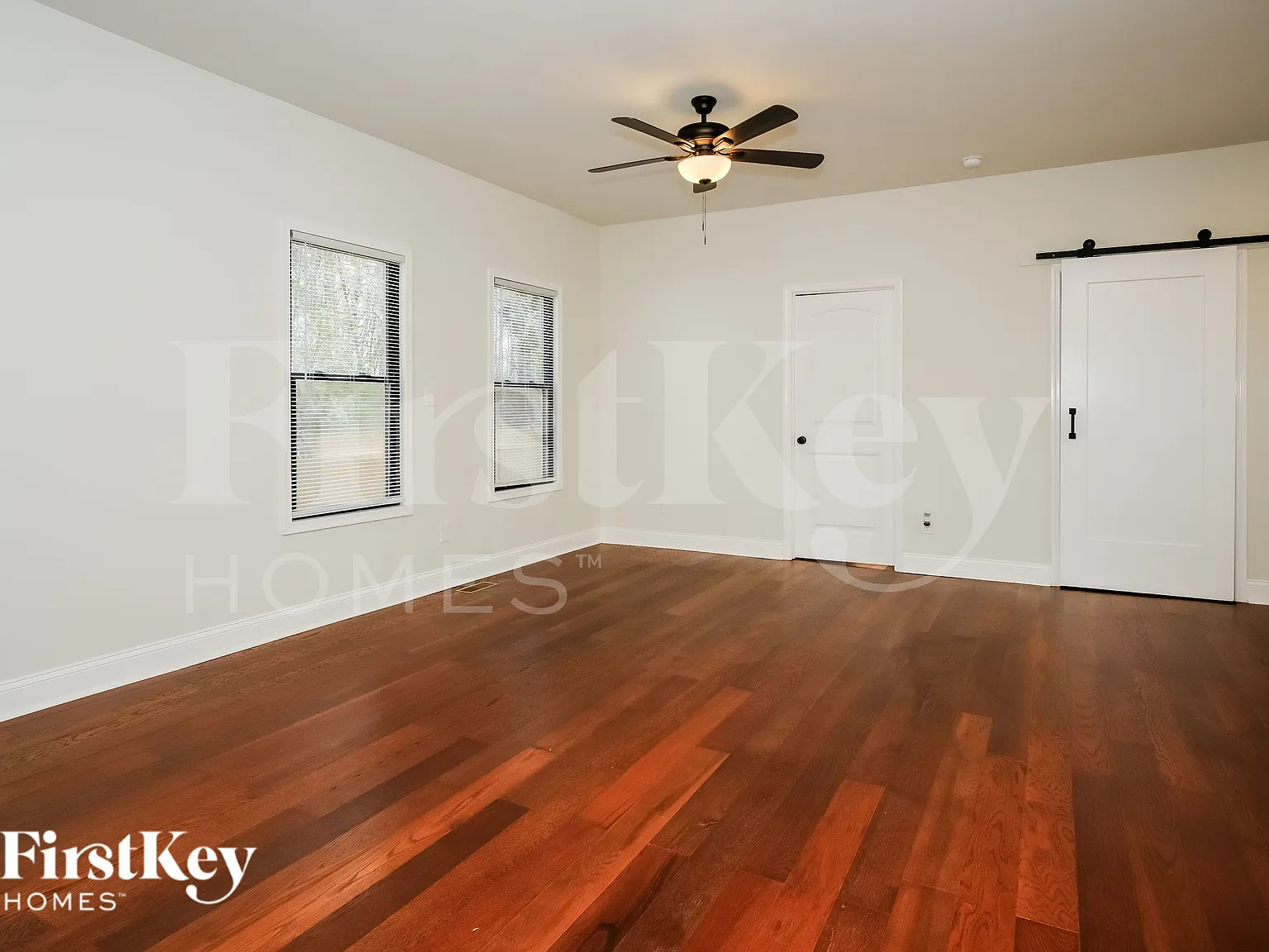 4 bed, 2.5 bath, 2135 sqft, $1,910 — Photo 3