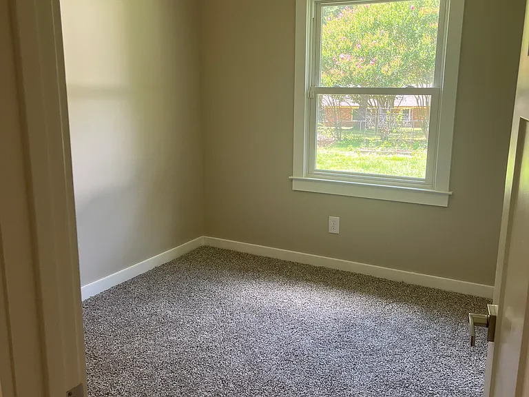 10400 Starwood Dr — Photo 12