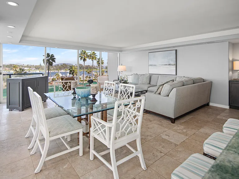 1730 Avenida Del Mundo #304 — Photo 4