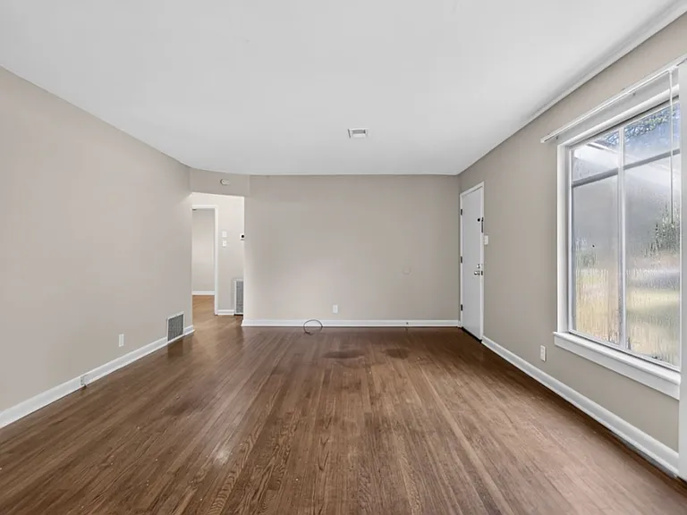 37 Purdue Cir — Photo 6