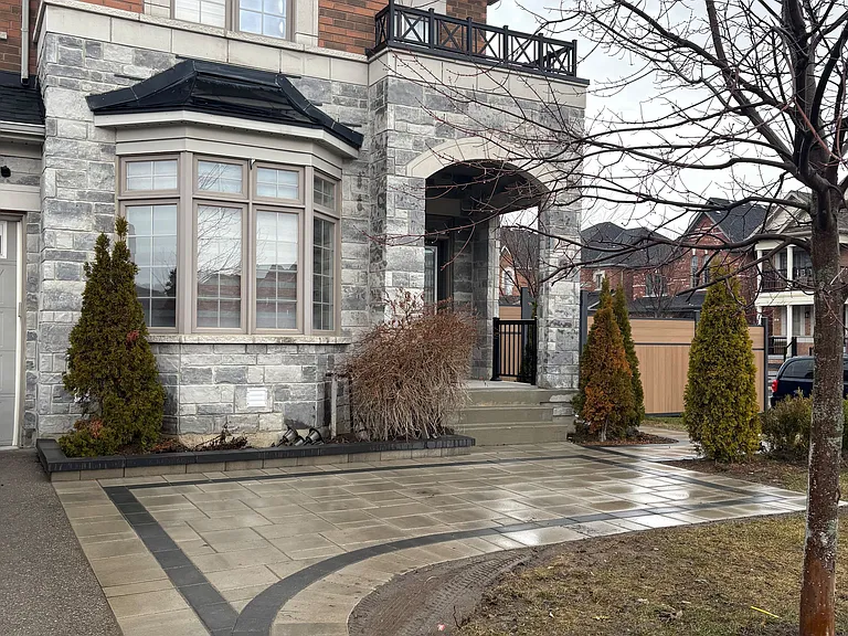 64 Charlotte Abby Dr #BASEMENT — Photo 3
