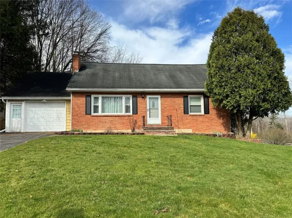 200 William St, Vestal, NY 13850