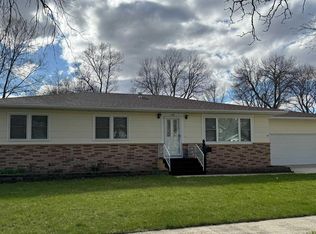 108 4th St S, Humboldt, IA 50548