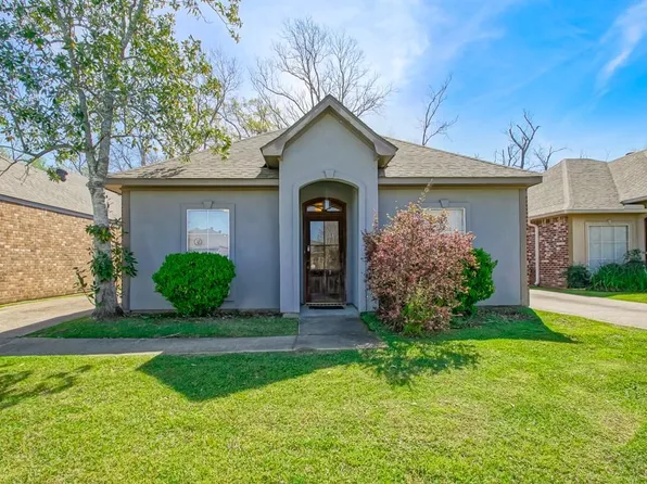 5557 Arialo Dr, Baton Rouge, LA 70820