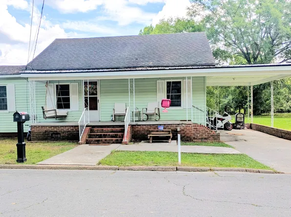 223 7th St, Trion, GA 30753