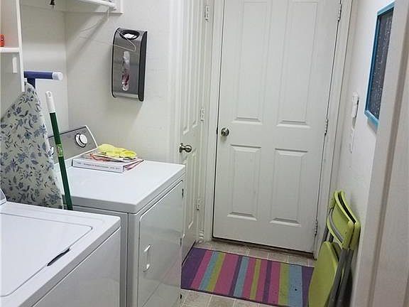 3rd image of 219 Bison Meadow Dr