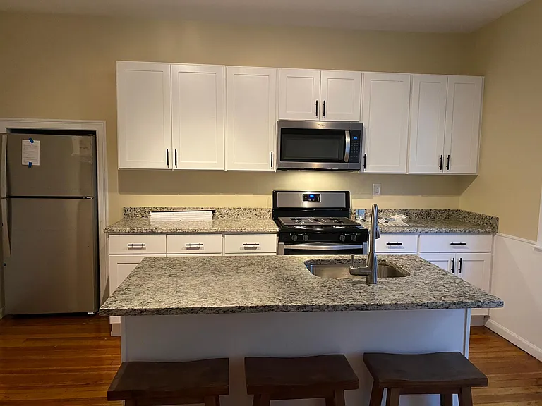 18 Pallas St #1 — Photo 4