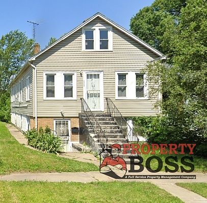 1st image of 4540 Massachusetts St #1