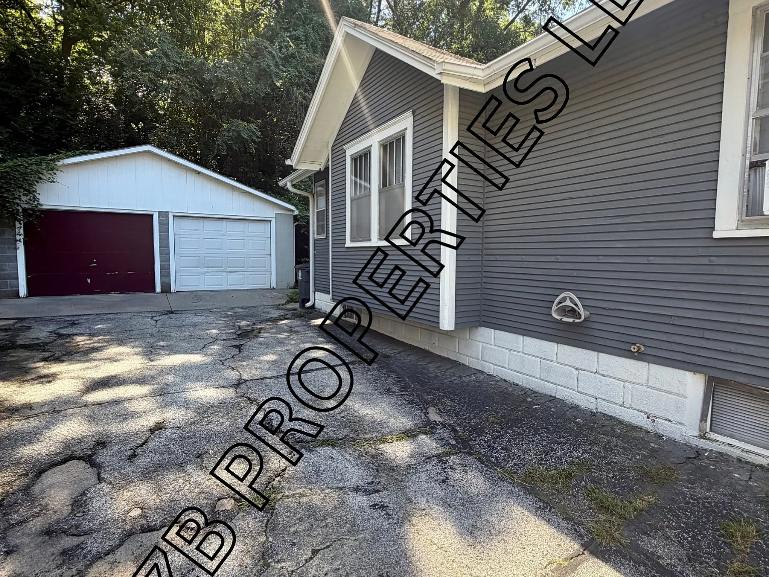 2 bed, 1115 sqft, $1,495 — Photo 3