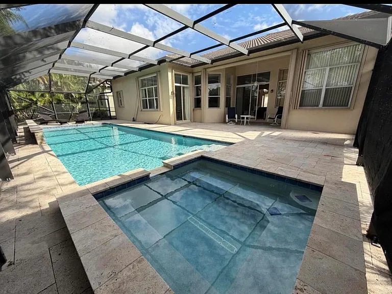 10440 Cypress Lakes Preserve Dr — Photo 3