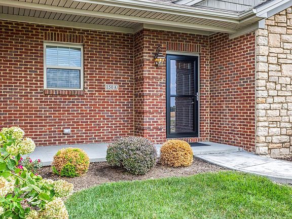 3rd image of 150 Rumsey Cir Unit A