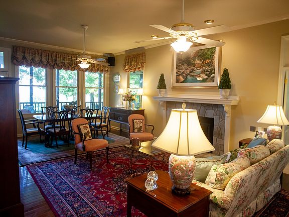 5th image of 13 Sherwood Trl