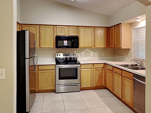 3rd image of 4730 Abaco Dr