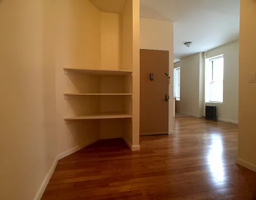 Rented by Bohemia Realty Group | media 15
