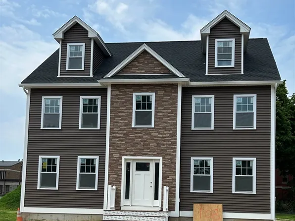 88 Bunker Hill Ave, Lowell, MA 01850