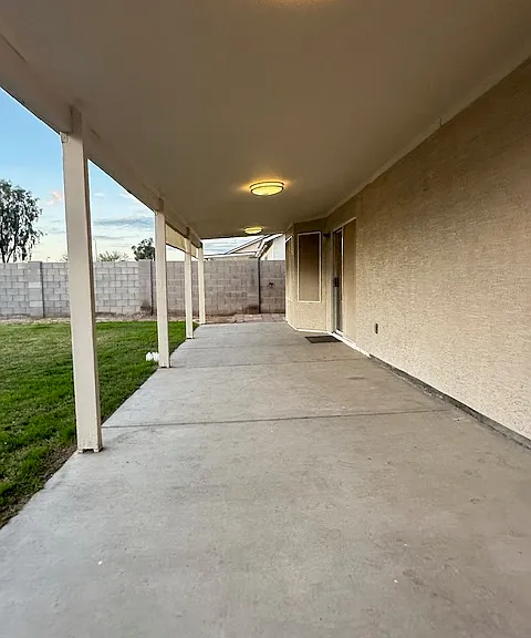 1700 S Weaver Dr — Photo 31