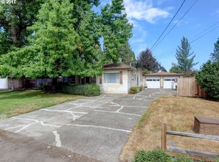 939 NE Sunrise Ln, Hillsboro, OR