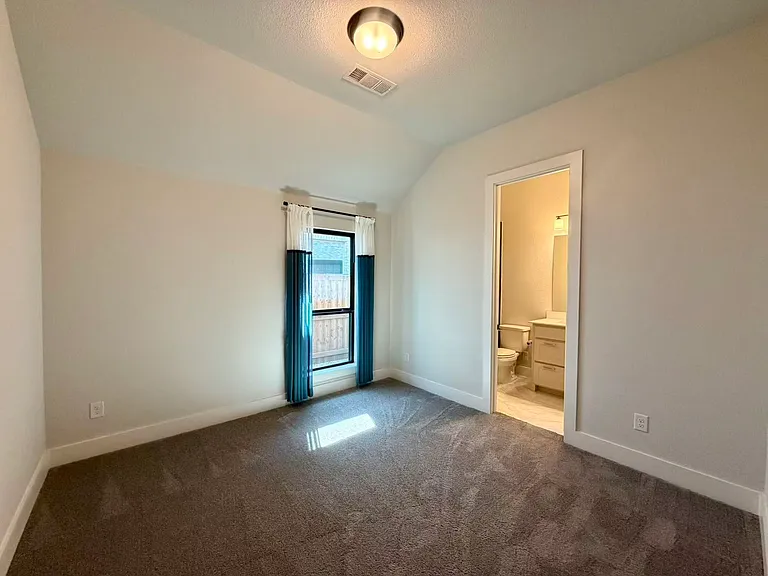 3104 Watterloo Ln — Photo 20