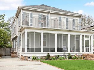 912 Fern St, New Orleans, LA 70118