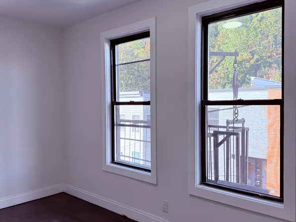 25 Hackensack Plank Road image 4 of 6