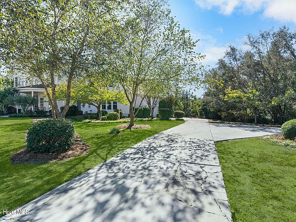 5th image of 8119 Yellow Daisy Drive