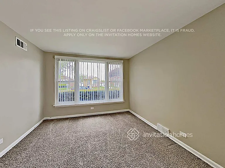 8925 S Utica Ave — Photo 4