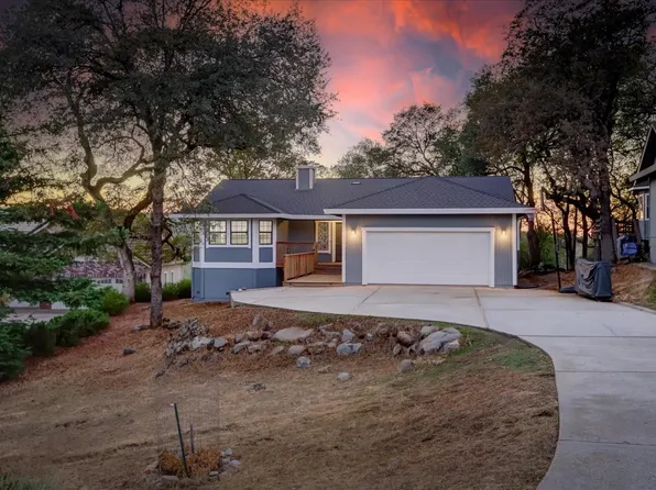 11612 Linnet Ct, Penn Valley, CA 95946