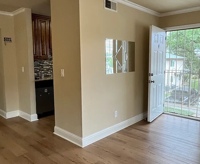 11543 Quartz Dr #4 — Photo 6