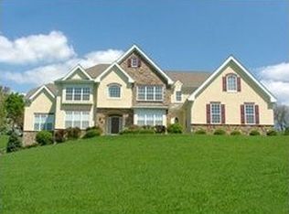 130 McBerty Ct, Oxford, PA 19363