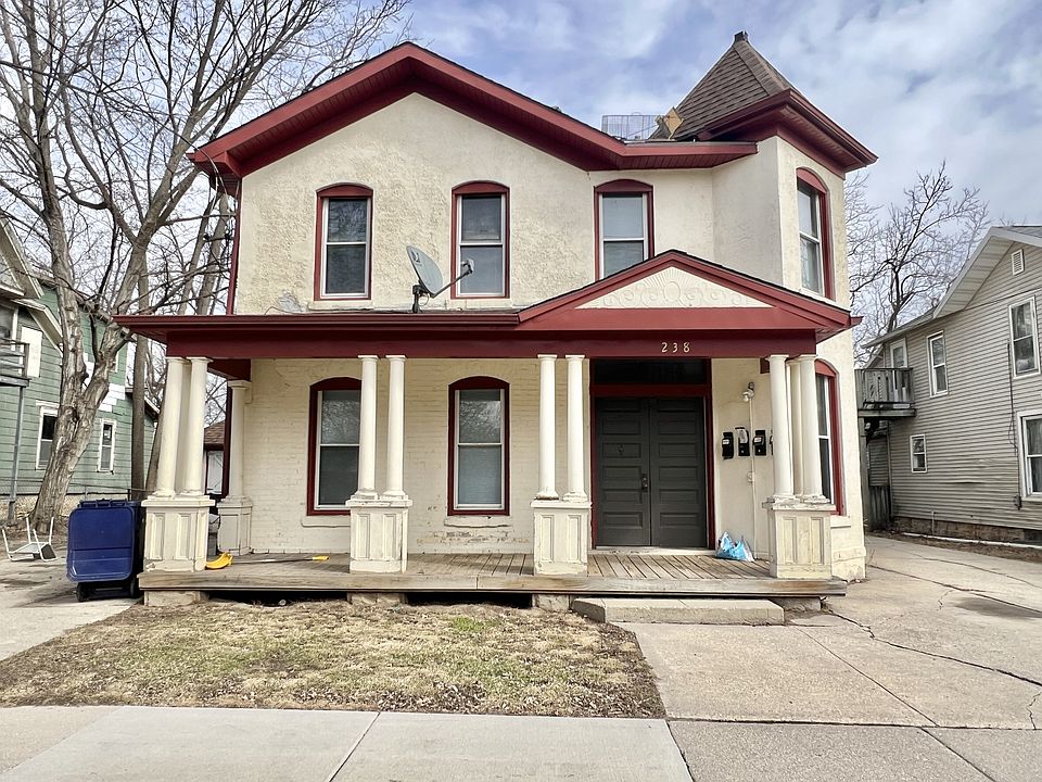 1st image of 238 Madison St #3