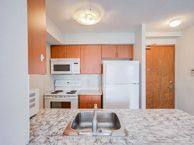 35 Bales Ave #2209 — Photo 5
