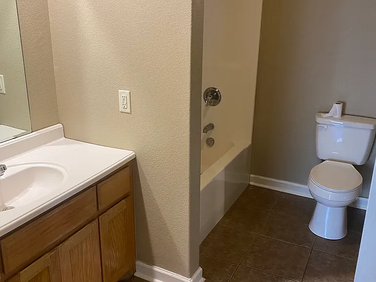 149 Bledsoe Cir #A — Photo 6