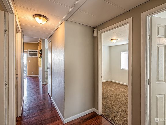 5th image of 2834 Anthem Lane